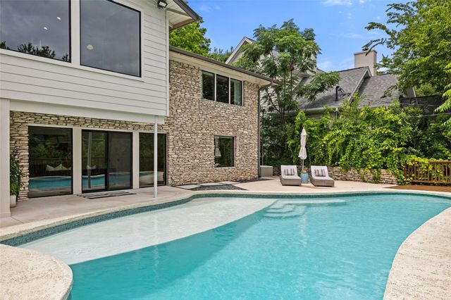 3412 Shinoak DR, Austin, TX 78731