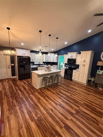 402 Garner Street, Sikeston, MO 63801