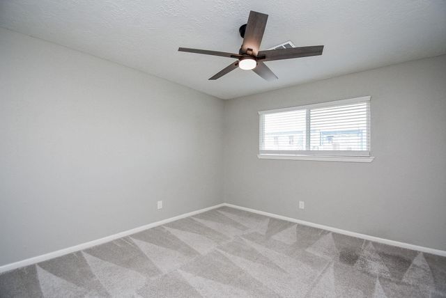 207 Granberry Street, Humble, TX 77338