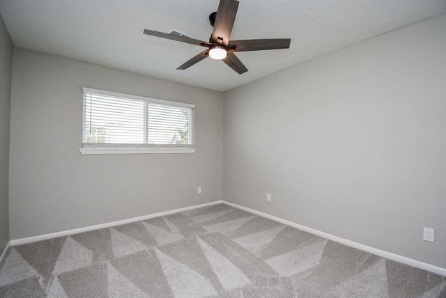 207 Granberry Street, Humble, TX 77338