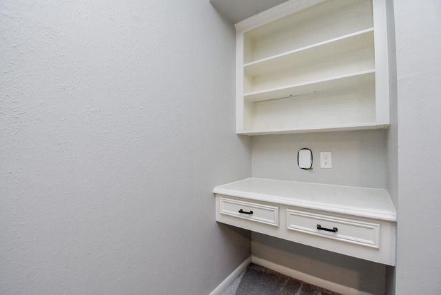 207 Granberry Street, Humble, TX 77338