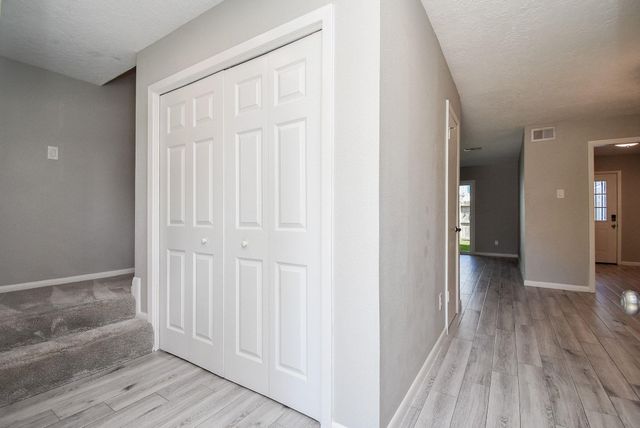 207 Granberry Street, Humble, TX 77338