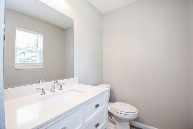 207 Granberry Street, Humble, TX 77338