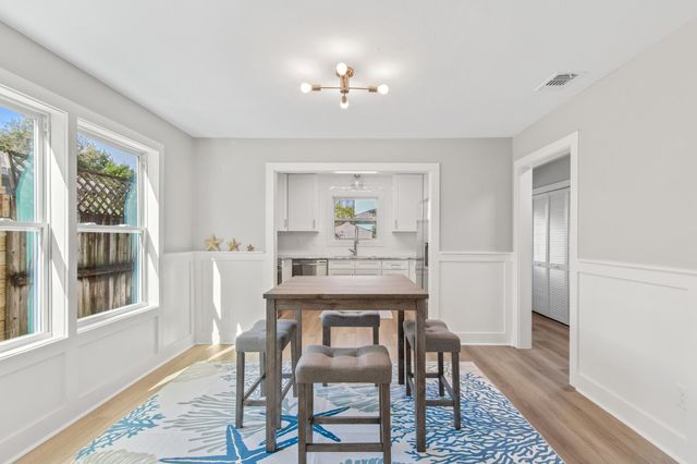 112 2nd Street A, St Augustine, FL 32080