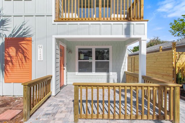 112 2nd Street A, St Augustine, FL 32080