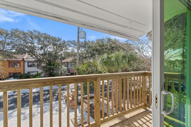 112 2nd Street A, St Augustine, FL 32080