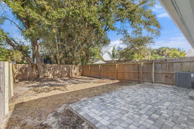 112 2nd Street A, St Augustine, FL 32080