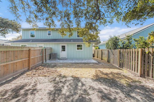 112 2nd Street A, St Augustine, FL 32080