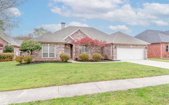 119 Maumelle Valley Drive, Maumelle, AR 72113