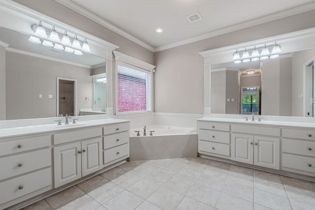 119 Maumelle Valley Drive, Maumelle, AR 72113