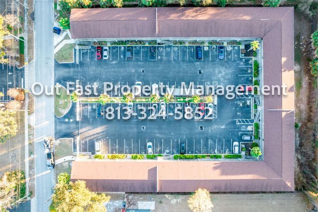 11312 N 52ND STREET B17, Tampa, FL 33617