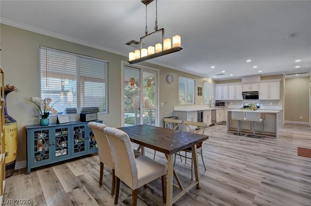 7223 Hollywood Park Avenue, Las Vegas, NV 89129