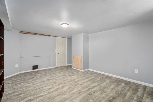 89 Center Rd, Dudley, MA 01571
