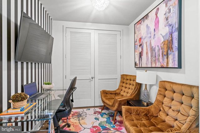 6803 CAMERON DR NW #105, Washington, DC 20012