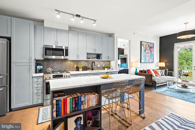 6803 CAMERON DR NW #105, Washington, DC 20012