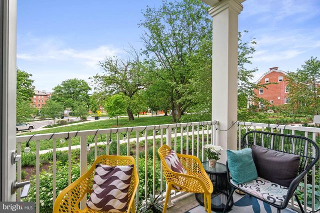 6803 CAMERON DR NW #105, Washington, DC 20012