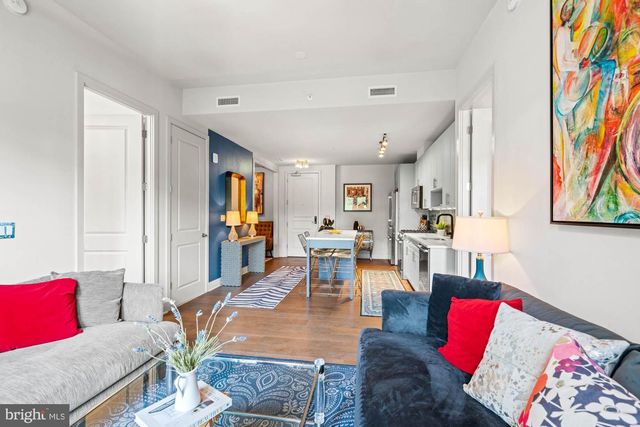 6803 CAMERON DR NW #105, Washington, DC 20012