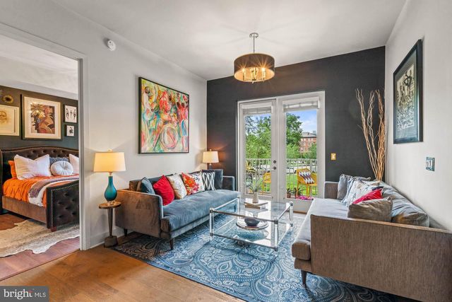 6803 CAMERON DR NW #105, Washington, DC 20012