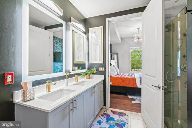 6803 CAMERON DR NW #105, Washington, DC 20012