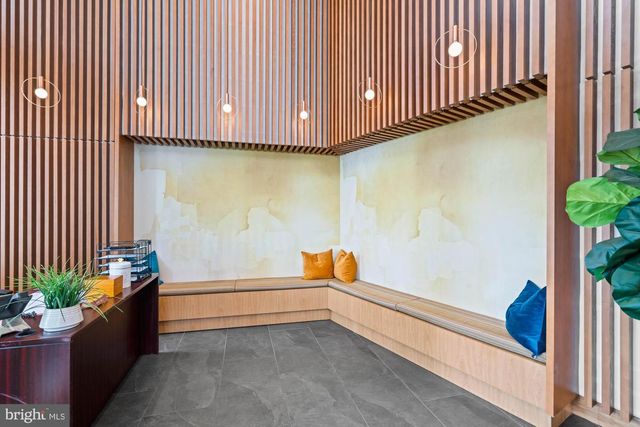 6803 CAMERON DR NW #105, Washington, DC 20012