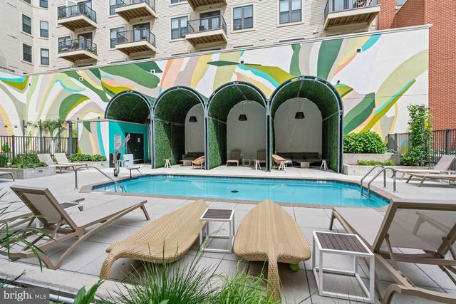 6803 CAMERON DR NW #105, Washington, DC 20012