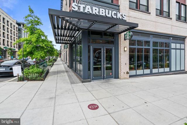 6803 CAMERON DR NW #105, Washington, DC 20012