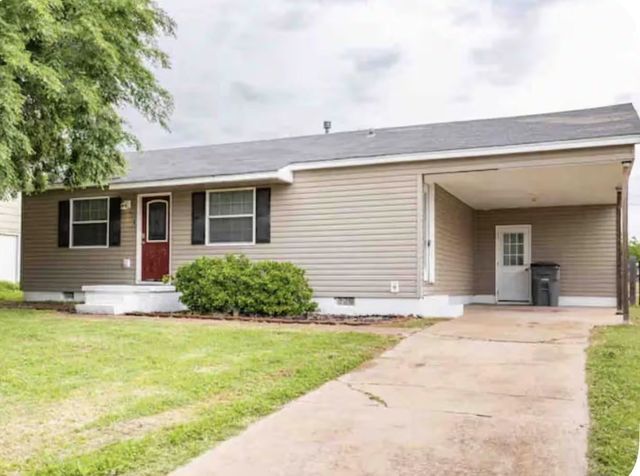 811 NW 34th St, Lawton, OK 73505