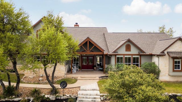 1005 Canyonwood DR, Dripping Springs, TX 78620