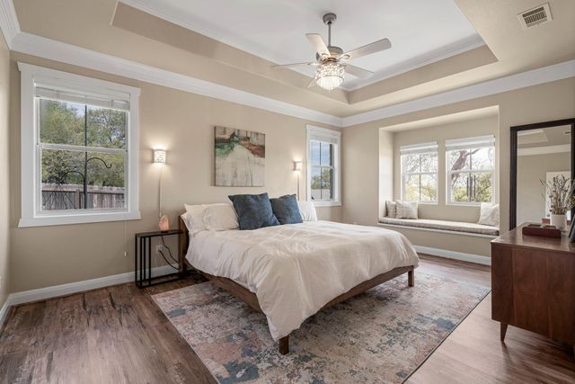 1005 Canyonwood DR, Dripping Springs, TX 78620