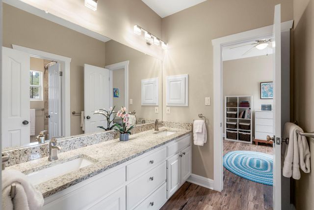 1005 Canyonwood DR, Dripping Springs, TX 78620