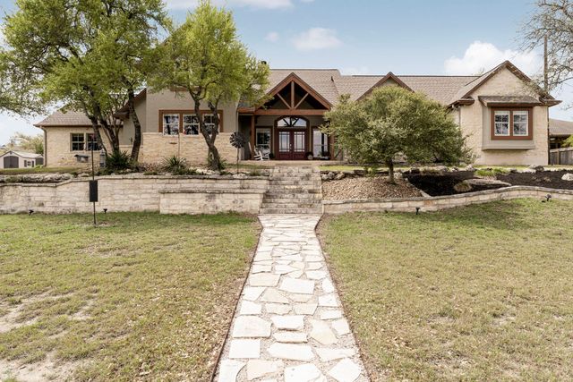 1005 Canyonwood DR, Dripping Springs, TX 78620
