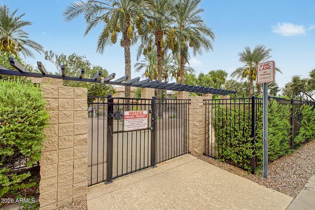 1225 N 36TH Street 1140, Phoenix, AZ 85008