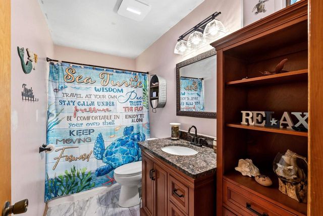 127 E Davis Street, Beaver Dam, WI 53916