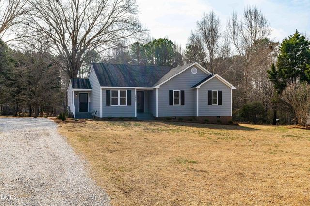 2005 Tanglewood Drive, Clayton, NC 27520