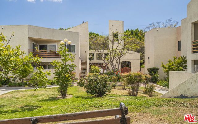 1119 Albany Street 335, Los Angeles, CA 90015