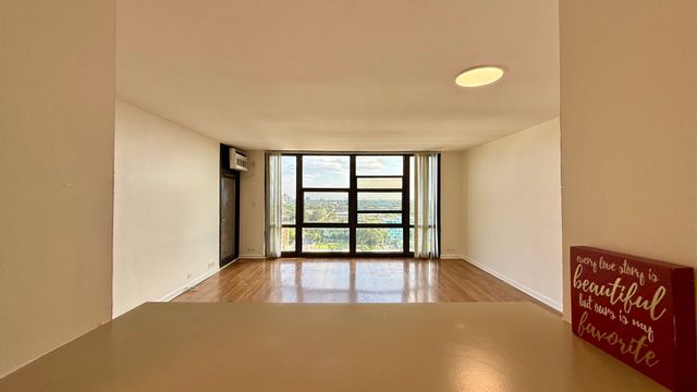 3001 S Michigan Avenue 1303, Chicago, IL 60616