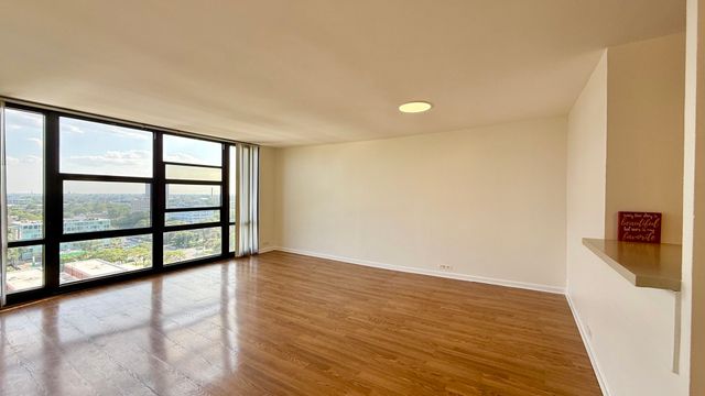 3001 S Michigan Avenue 1303, Chicago, IL 60616
