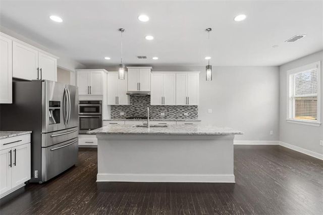 204 Cardinal Lane, Woodstock, GA 30189