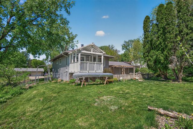8423 Innsdale Avenue S, Cottage Grove, MN 55016