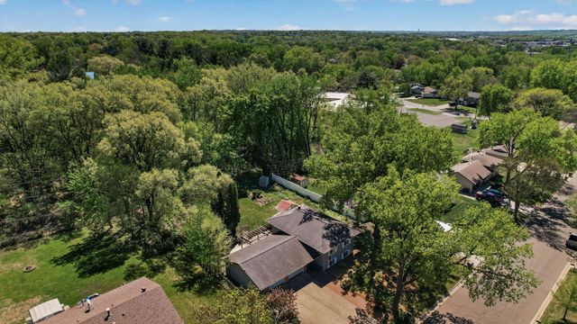 8423 Innsdale Avenue S, Cottage Grove, MN 55016