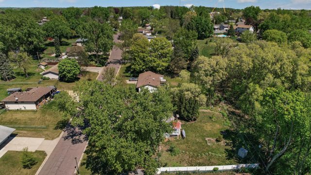 8423 Innsdale Avenue S, Cottage Grove, MN 55016
