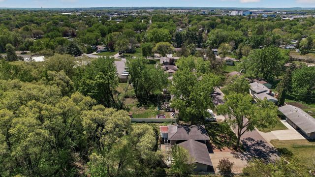 8423 Innsdale Avenue S, Cottage Grove, MN 55016