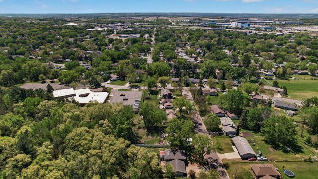 8423 Innsdale Avenue S, Cottage Grove, MN 55016