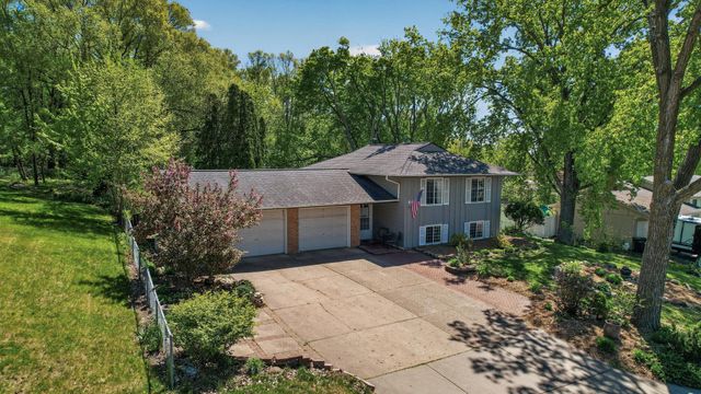 8423 Innsdale Avenue S, Cottage Grove, MN 55016