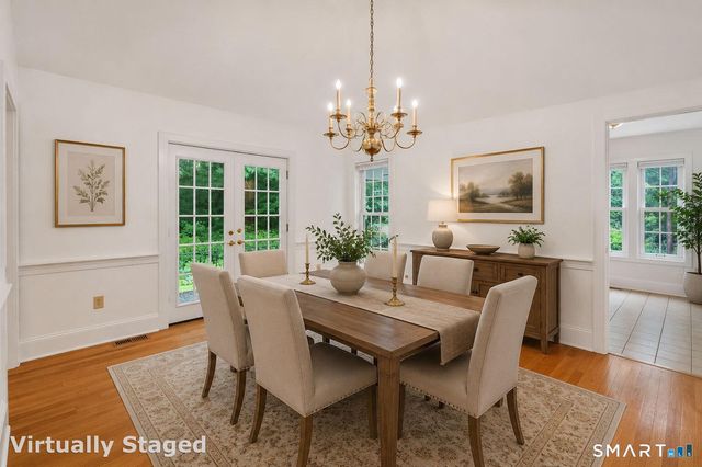 19 Whitehall Lane, Groton, CT 06355