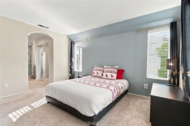 23301 Anacapa, Valencia, CA 91354