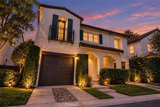 23301 Anacapa, Valencia, CA 91354