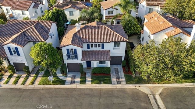 23301 Anacapa, Valencia, CA 91354