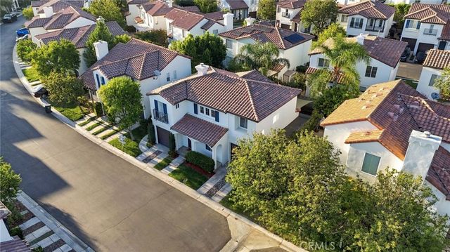 23301 Anacapa, Valencia, CA 91354