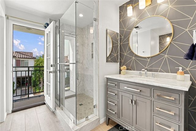 23301 Anacapa, Valencia, CA 91354